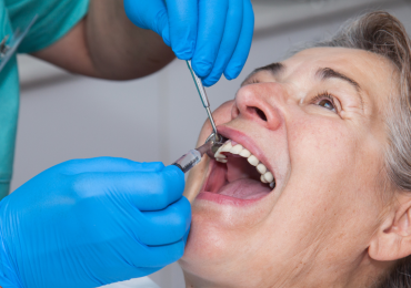 periodontolog tomaszow mazowiecki